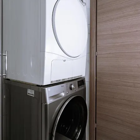 Centrocitta Luxury House アパート *